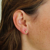 Crossiant Stud Piercing - 14 carat gold flack pack