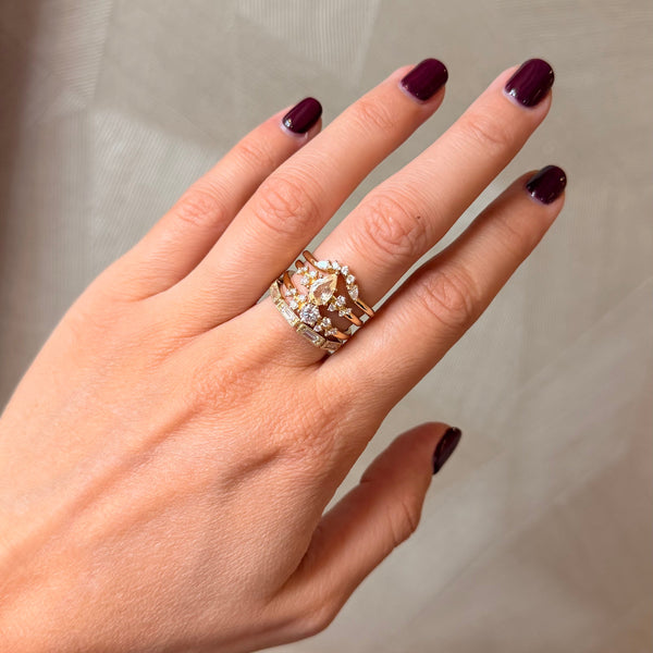 Aria ring 18 carat diamonds cluster ring