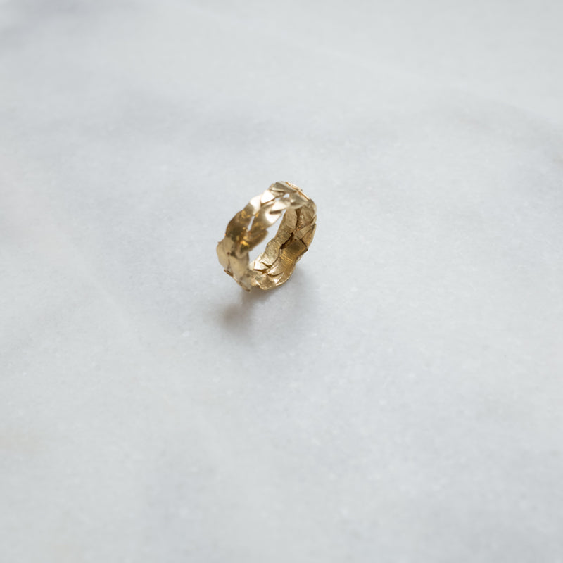 Melanie Pigeaud caesar ring in 14k gold