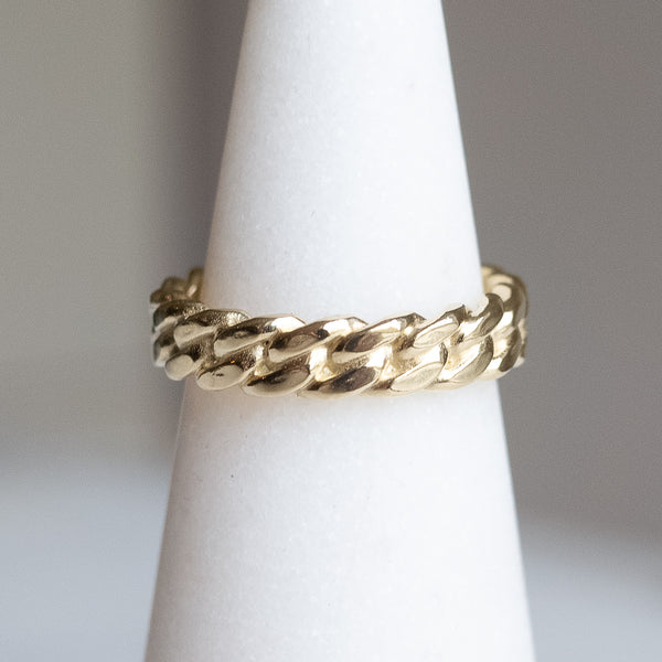 Melanie Pigeaud chain ring in 14k gold