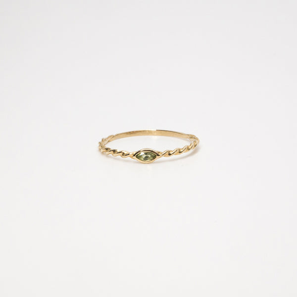 Melanie Pigeaud ring with period stone in 9k gold